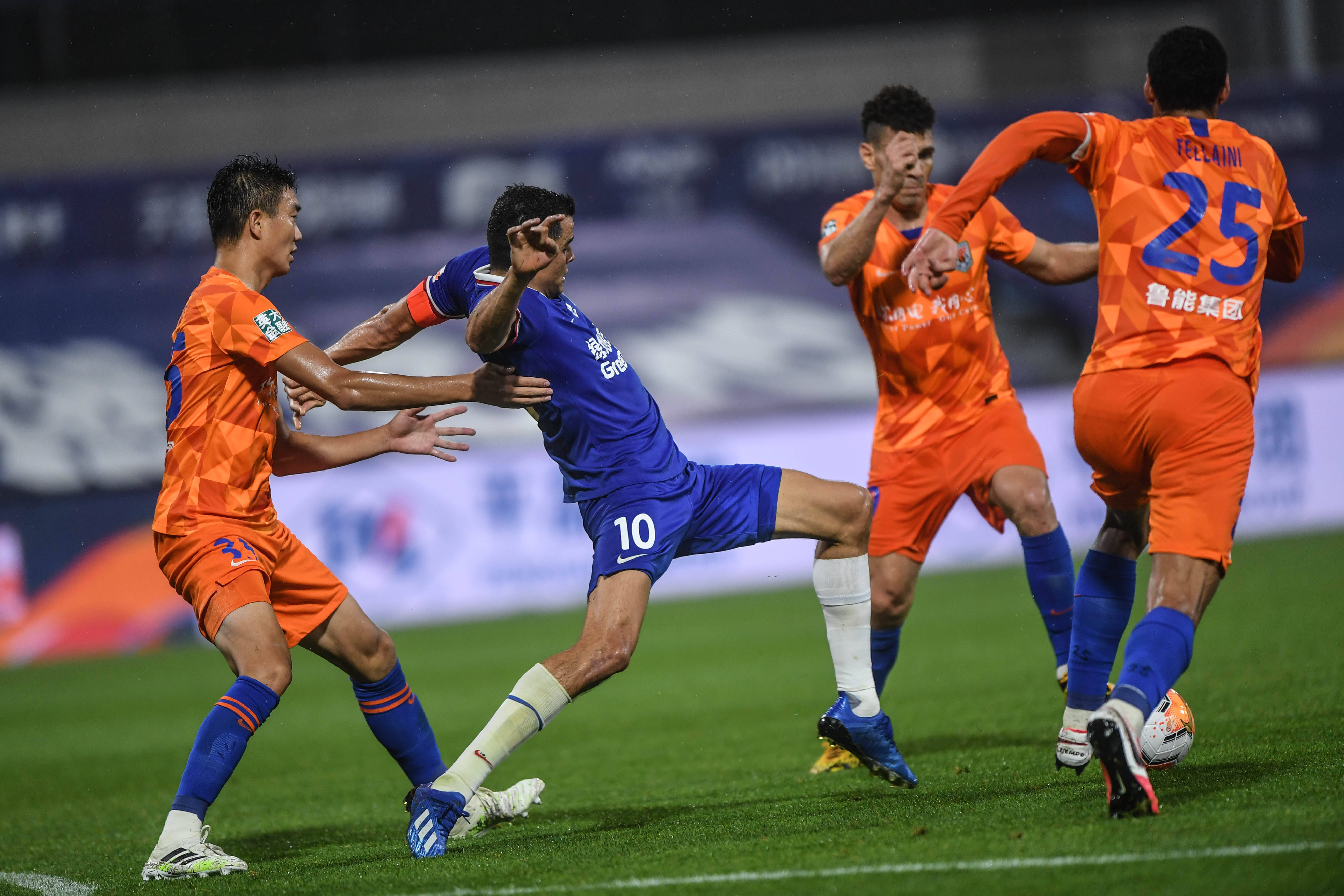 关于苏州东亚战平鲁能，中超新平局潮现身的信息