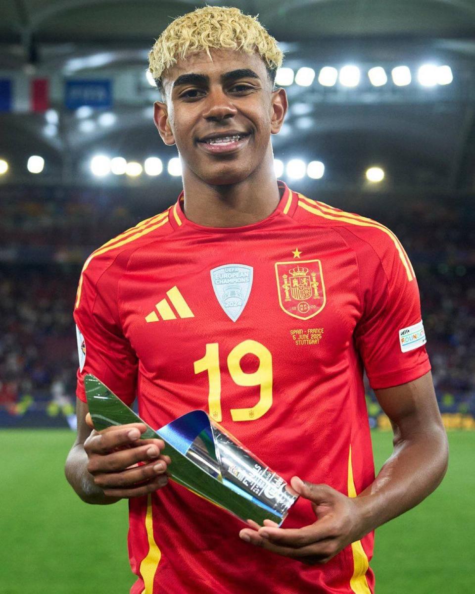 姆巴佩连续七场比赛得分超过挺进下一轮，老鹰挑战极限！